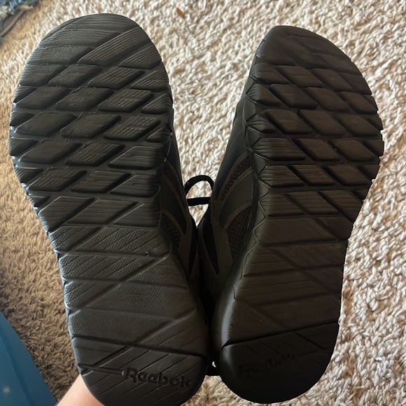 Women’s Reebok sneaker - Picture 5 of 5